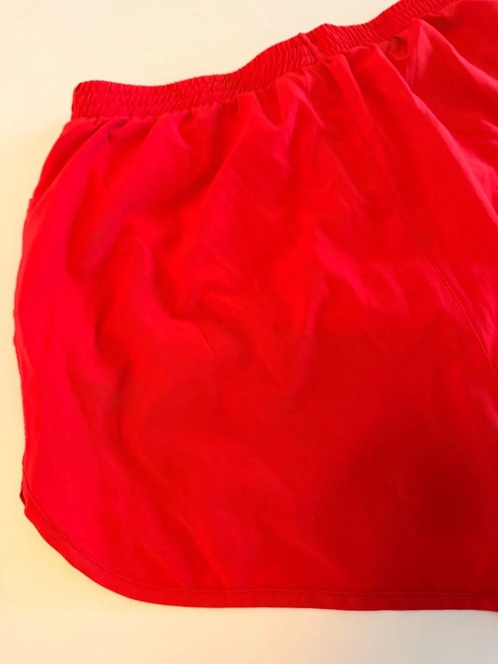 Baleaf Size S Womens Red Stretch Waist Lined Pocket Running Shorts, Lightweight - Picture 13 of 15